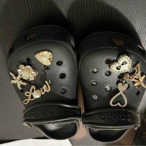 Kids crocs size 1 color black